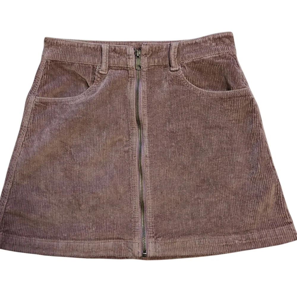 American Eagle Women's A-Line  Super Stretch Corduroy Mini Skirt size 6